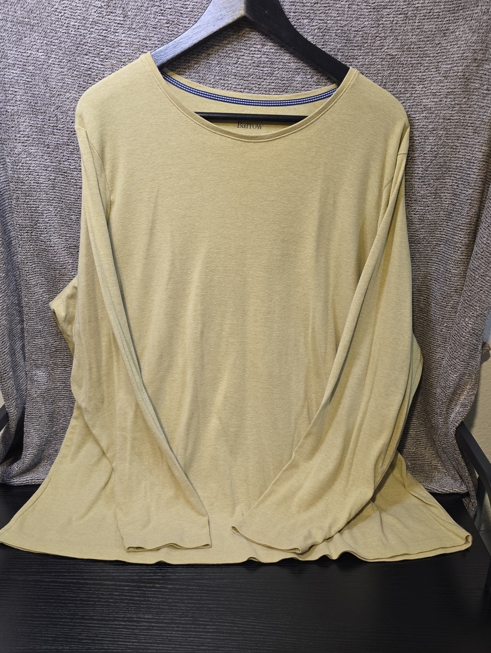 croft & barrow Long Sleeve Crewneck Top in Olive Green
